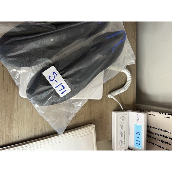 Rothys The Flat Size 9.5 Honeycomb Black Knit Round Toe Slip On Shoes Comfort - Picture 12 of 12